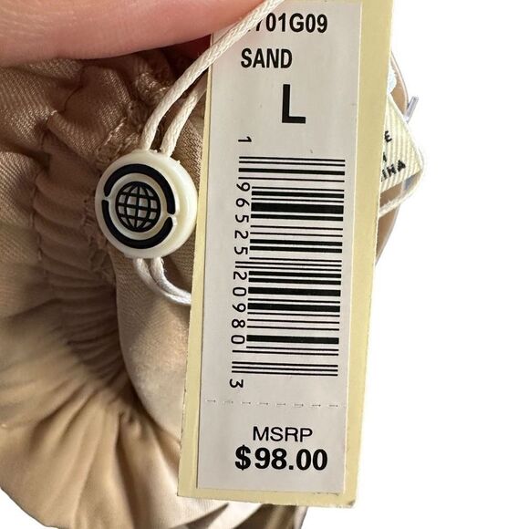 NWT Max Studio High Waist Paperbag Shorts Sand - Picture 7 of 7